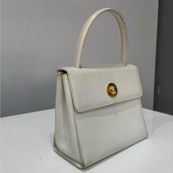 Vintage Céline Paris White Leather Structured Top Handle Bag Gold Medallion Real - Picture 4 of 9